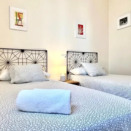 Teodosio Free Parking & Ac Appartement