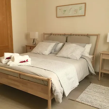 Teodosio Free Parking & Ac Sevilla