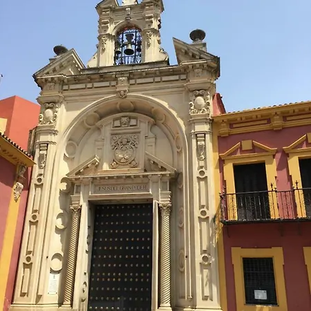 Teodosio Free Parking & Ac Apartment *