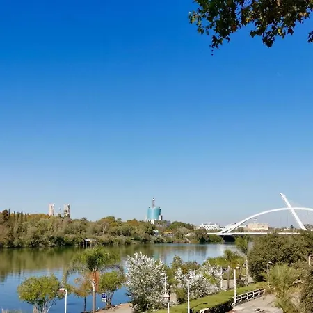 Teodosio Free Parking & Ac Apartment Seville